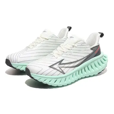 CARBON PLATE RUNNING SHOES 